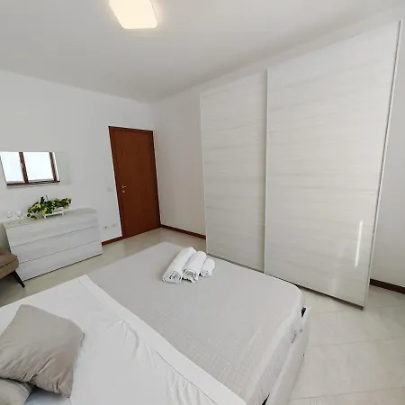 Casa Luna Arona